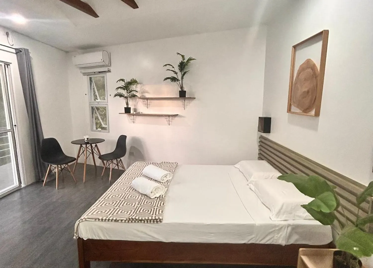 White House Panglao Apartment 0*,  Philippines