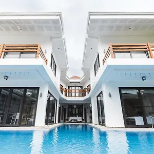 Villa The Whitehouse By The Sea, Panglao